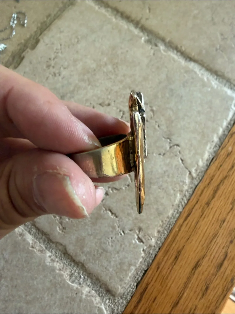 Low Luv By Erin Wasson Gold and Silver Tone Statement Arrowhead Ring Size 8